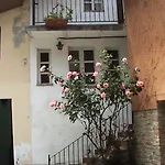 I Colori Dell'arcobaleno Hétvégi ház Belvedere Langhe