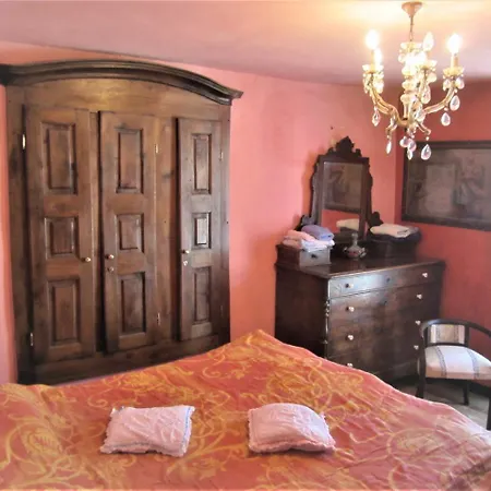 Casa de Campo I Colori Dell'arcobaleno Belvedere Langhe